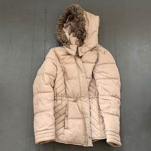 Beige winter coat with detachable faux fur hood